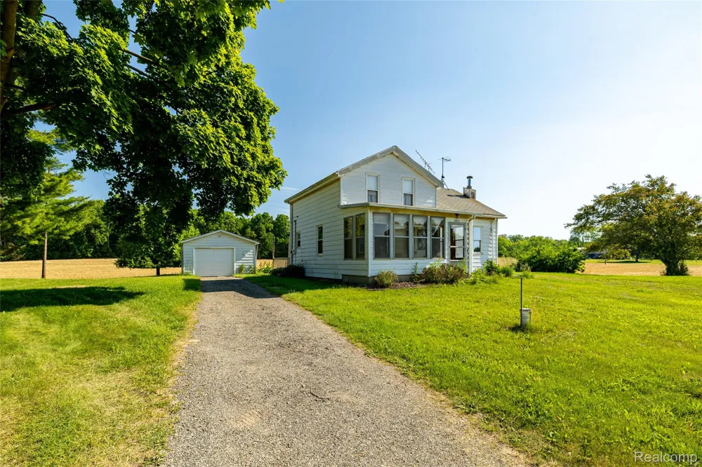 2851 Dancer Road Lima Township, MI 48130