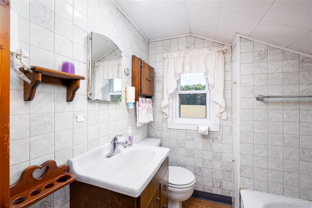 2851 Dancer Road Lima Township, MI 48130