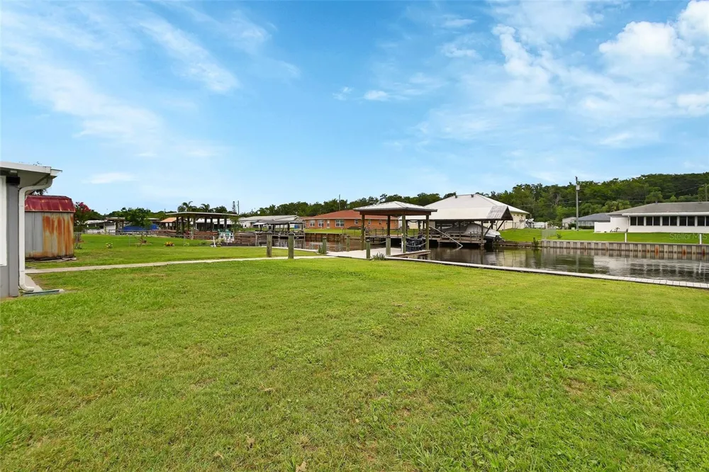 1610 JUNO TRAIL Astor, FL 32102
