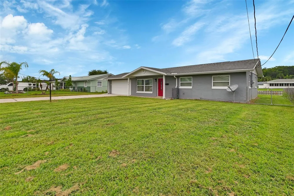 1610 JUNO TRAIL Astor, FL 32102