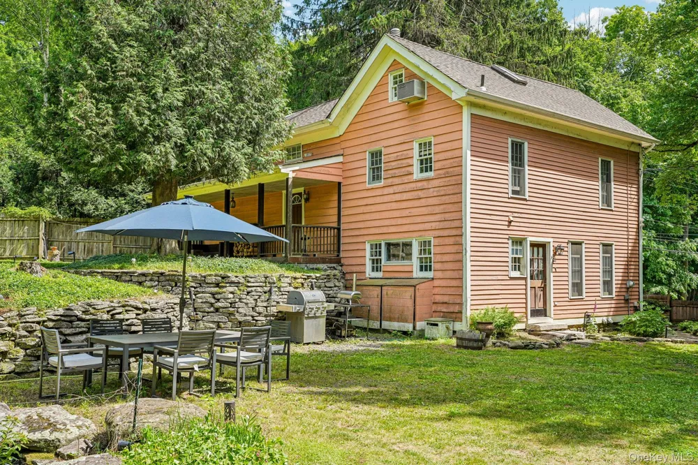 456 Saddle River Road Airmont, NY 10952