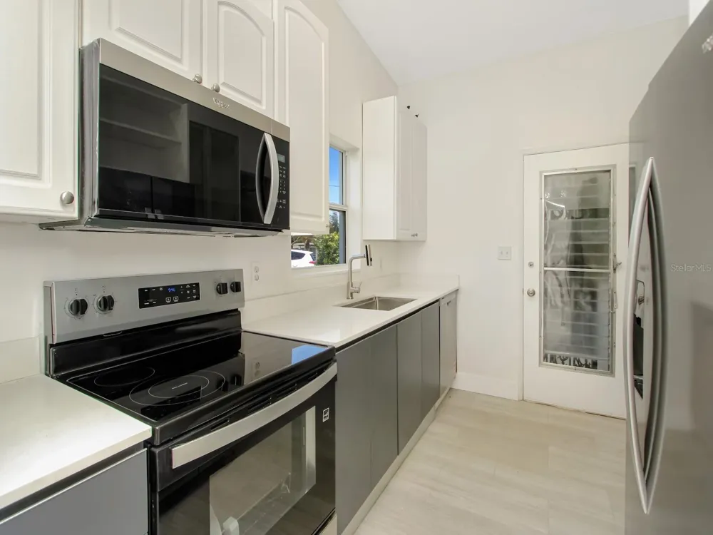 342 BOYLSTON AVENUE Daytona Beach, FL 32118