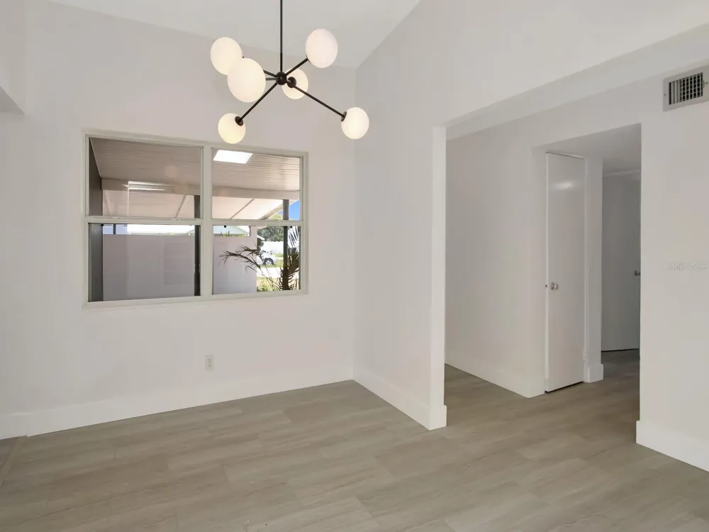 342 BOYLSTON AVENUE Daytona Beach, FL 32118