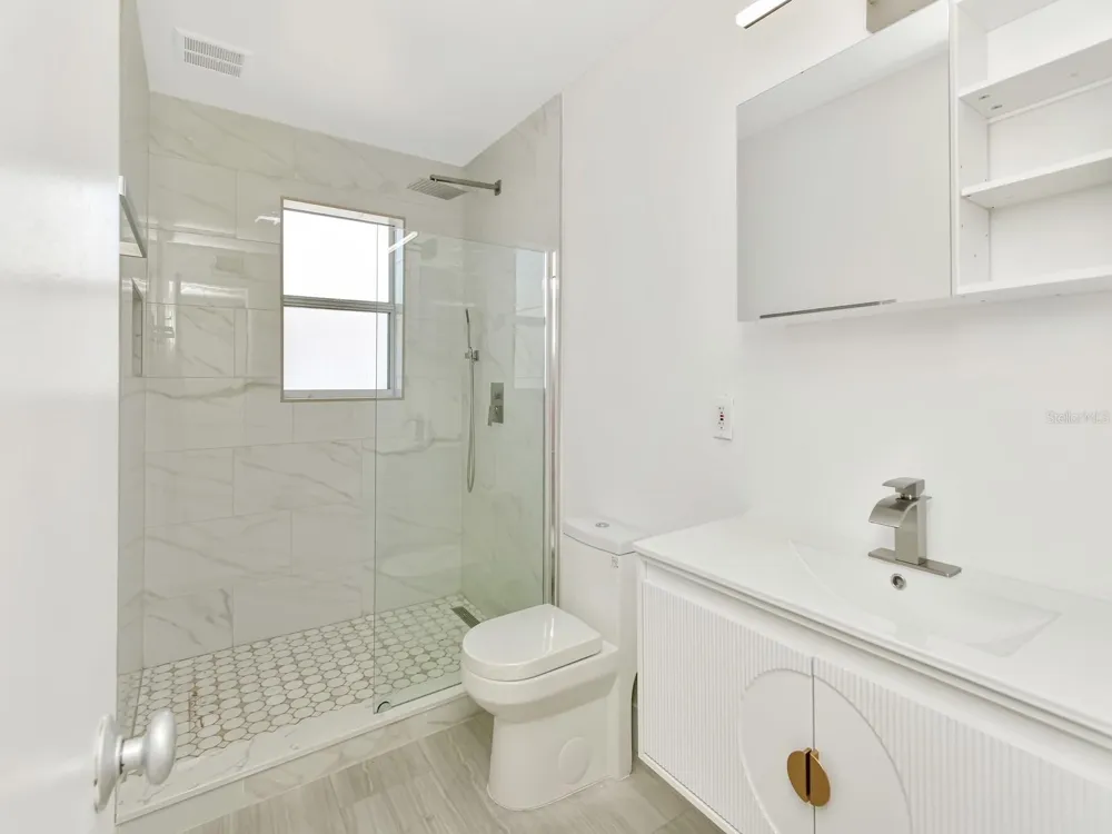 342 BOYLSTON AVENUE Daytona Beach, FL 32118