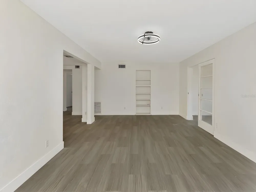 342 BOYLSTON AVENUE Daytona Beach, FL 32118