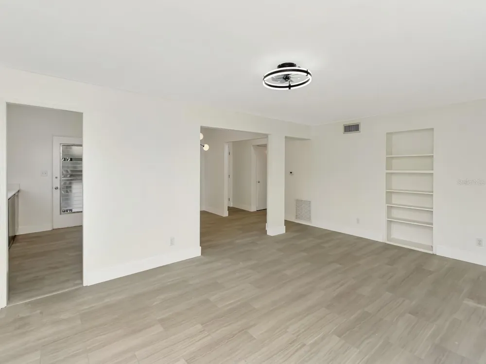 342 BOYLSTON AVENUE Daytona Beach, FL 32118