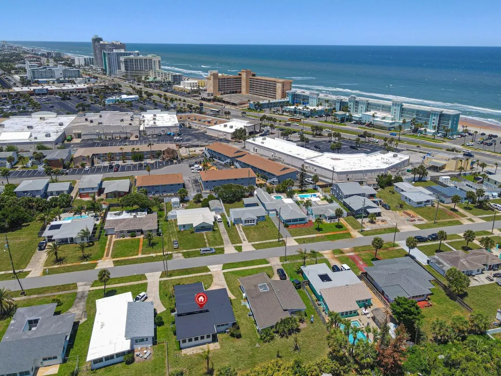 342 BOYLSTON AVENUE Daytona Beach, FL 32118