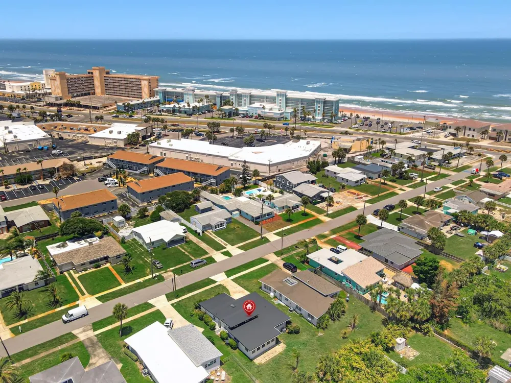 342 BOYLSTON AVENUE Daytona Beach, FL 32118
