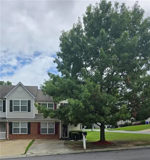 6109 Hickory Lane Drive