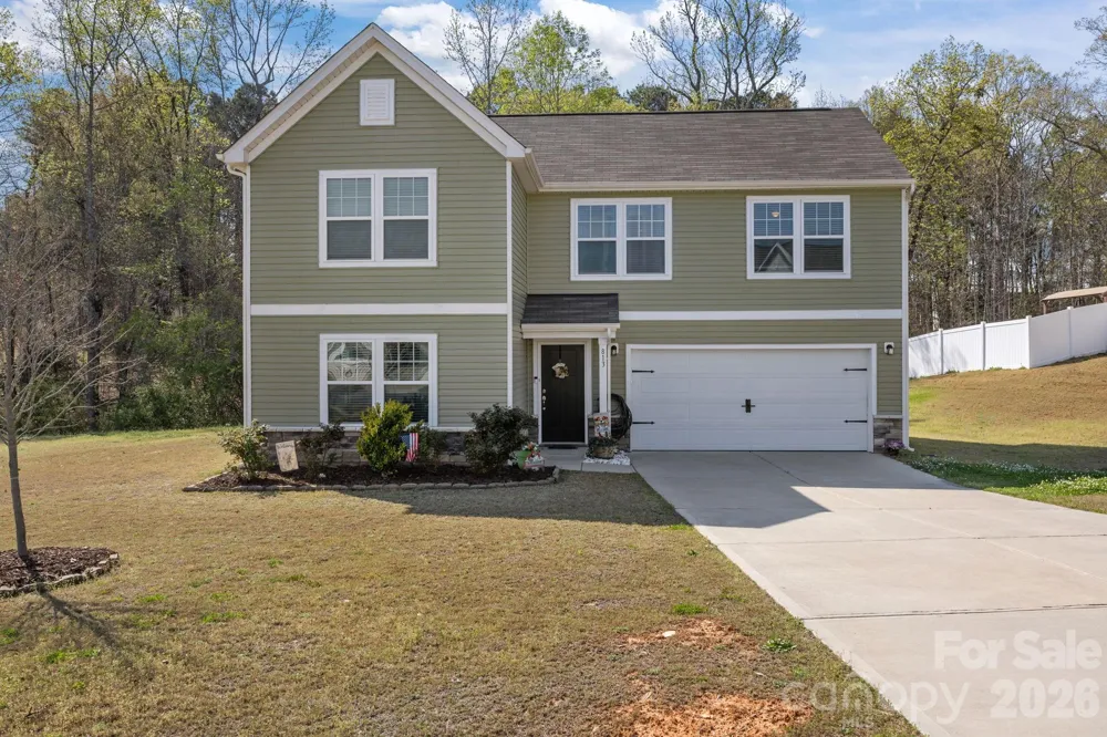 813 Yorkshire Drive Albemarle, NC 28001