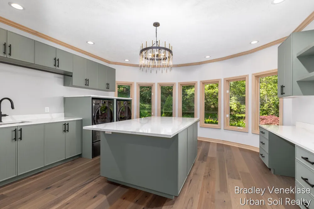 7635 Sandy Hollow Drive SE Alto, MI 49302