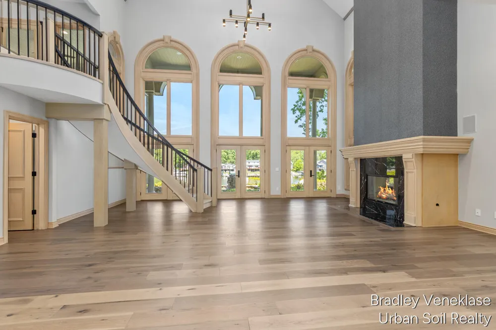 7635 Sandy Hollow Drive SE Alto, MI 49302