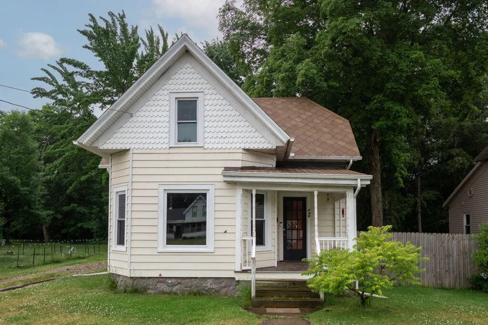 436 E Division Street Dowagiac, MI 49047