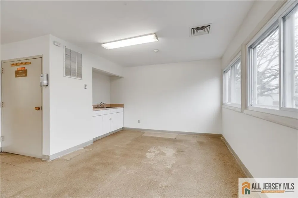9 Stanworth Road South Brunswick, NJ 08824