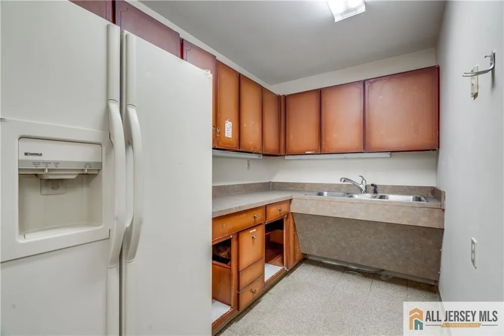 9 Stanworth Road South Brunswick, NJ 08824