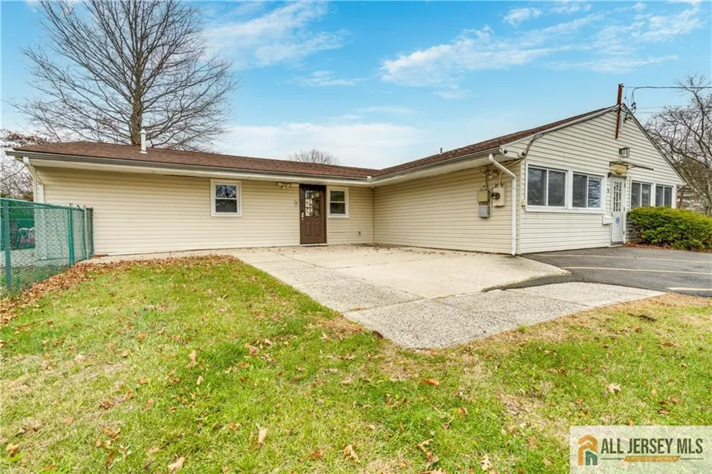 9 Stanworth Road South Brunswick, NJ 08824