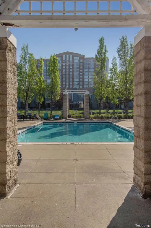 3320 Spinnaker Lane #3A Detroit City, MI 48207