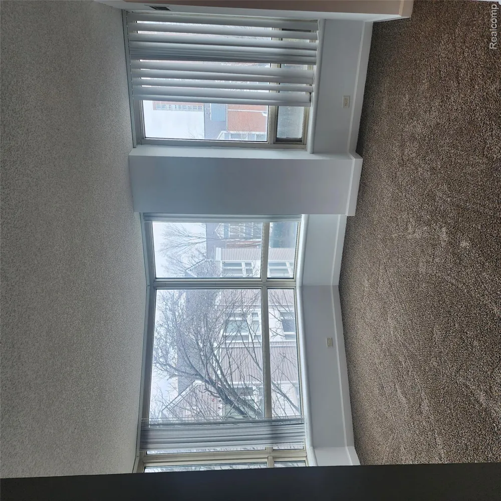 3320 Spinnaker Lane #3A Detroit City, MI 48207