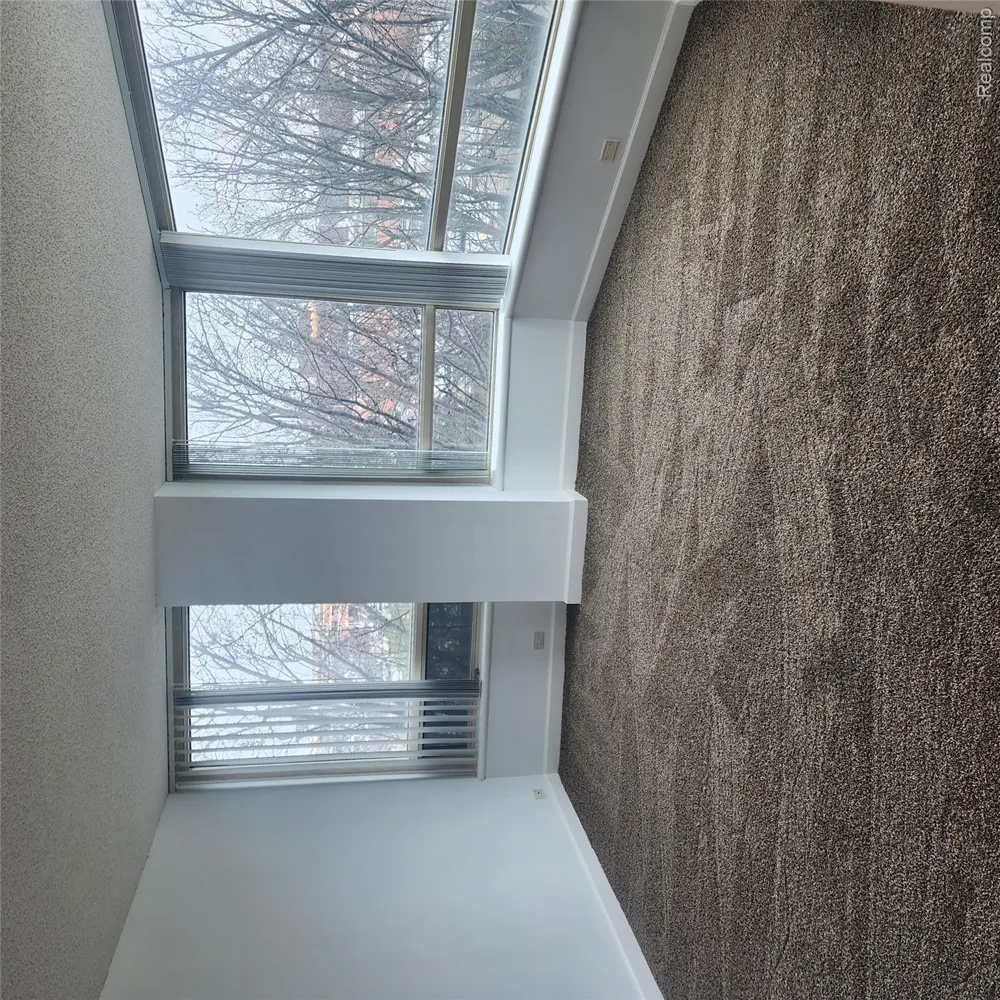 3320 Spinnaker Lane #3A Detroit City, MI 48207