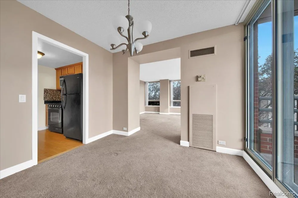 3320 Spinnaker Lane #3A Detroit City, MI 48207