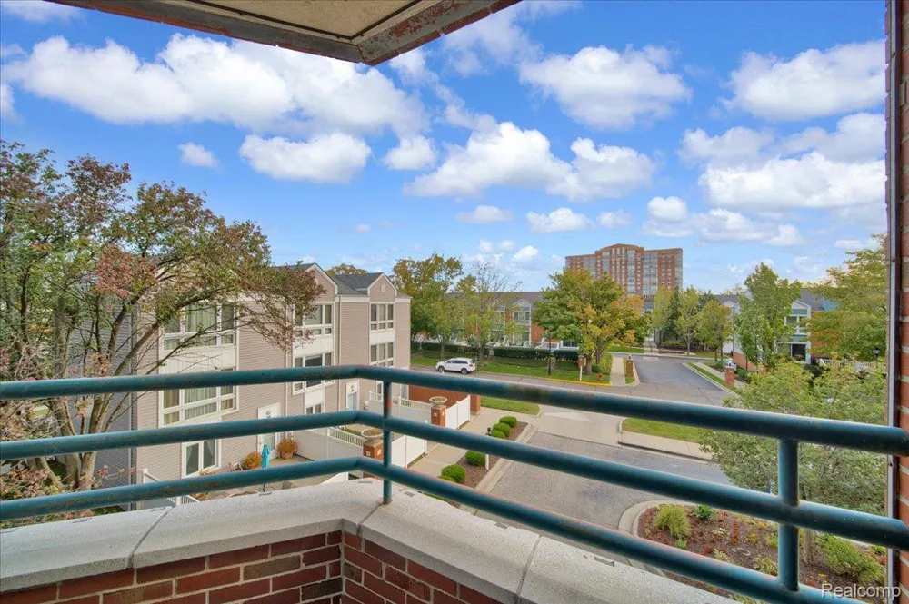 3320 Spinnaker Lane #3A Detroit City, MI 48207