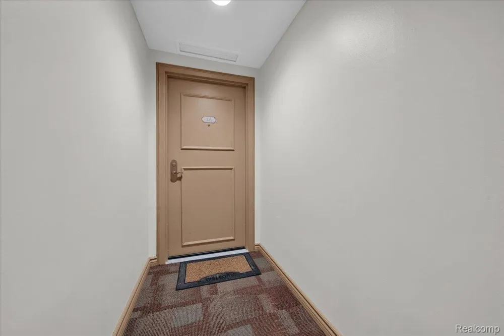 3320 Spinnaker Lane #3A Detroit City, MI 48207