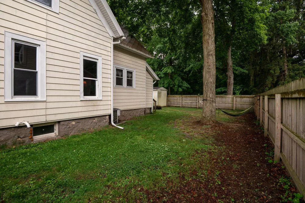 436 E Division Street Dowagiac City, MI 49047