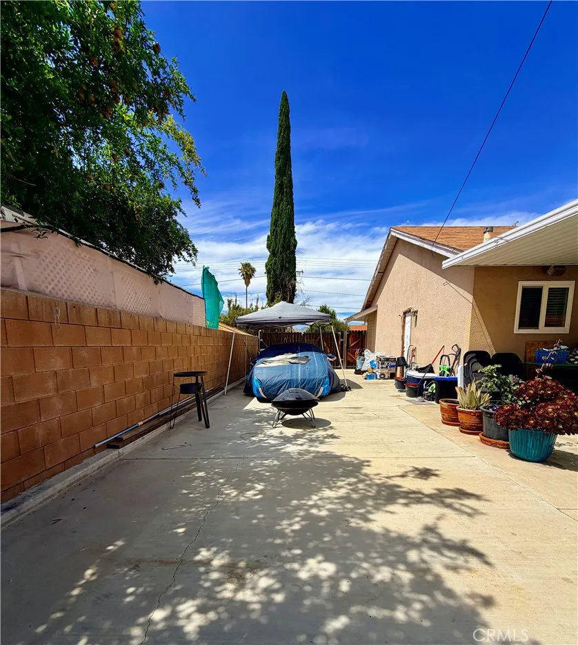 41931 Thornton Avenue Hemet, CA 92544