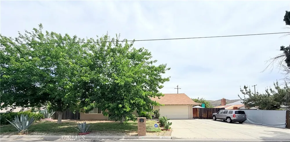 41931 Thornton Avenue Hemet, CA 92544