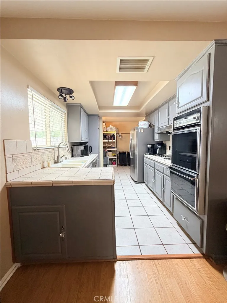 41931 Thornton Avenue Hemet, CA 92544