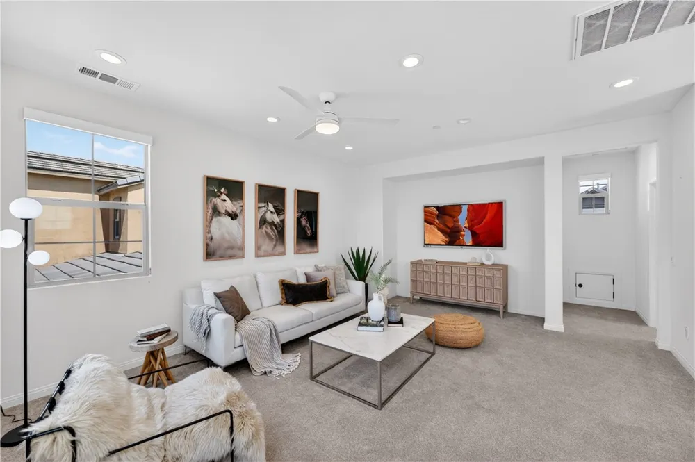 63 Garcilla Drive Rancho Mission Viejo, CA 92694