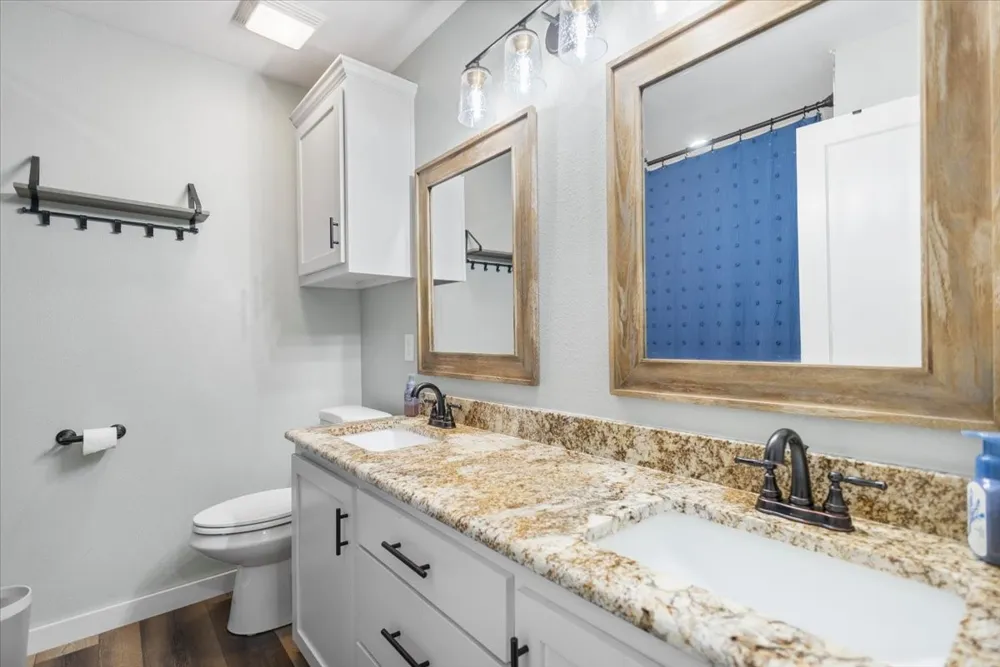 170 County Road 3136 Jacksonville, TX 75766