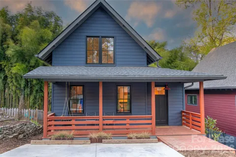 12 Waverly Road