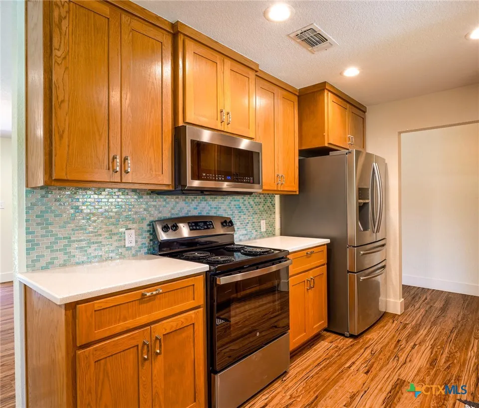 109 Sundown Trail Marble Falls, TX 78654