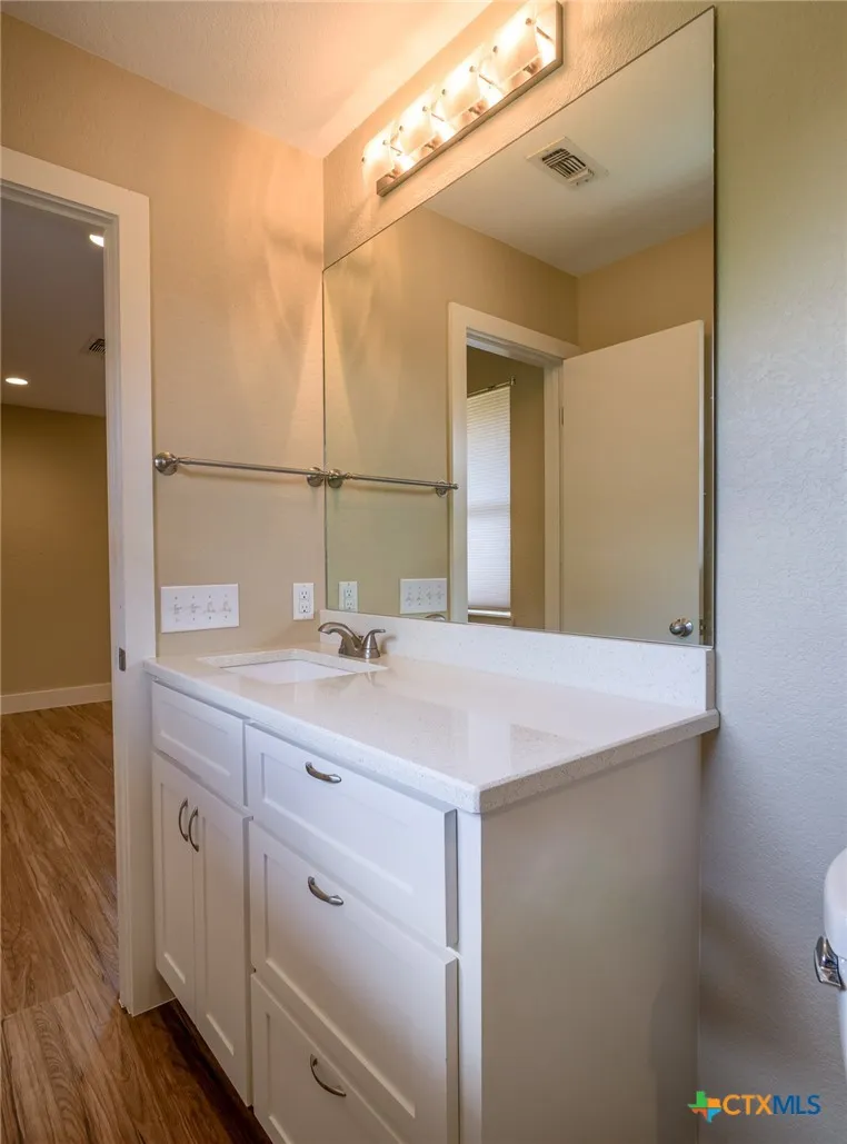 109 Sundown Trail Marble Falls, TX 78654