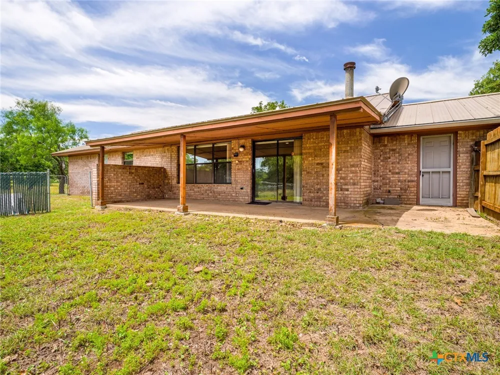 109 Sundown Trail Marble Falls, TX 78654