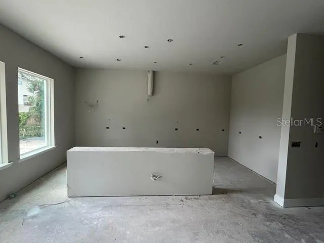 1604 COLE ROAD Orlando, FL 32803
