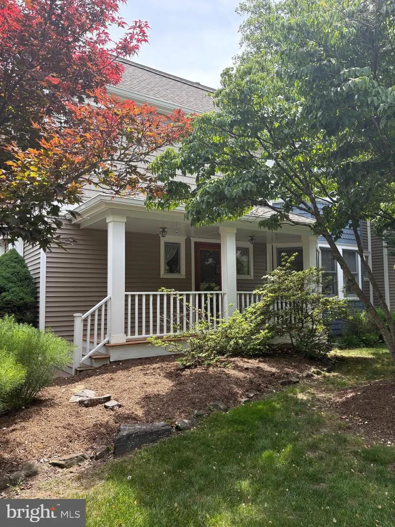 13 ROCK CREEK WOODS Lambertville, NJ 08530