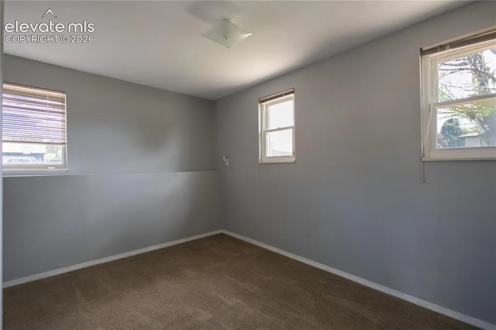 1309 Kingsroyal Boulevard Pueblo, CO 81005