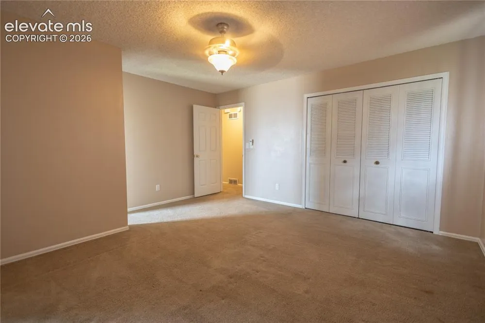 1309 Kingsroyal Boulevard Pueblo, CO 81005