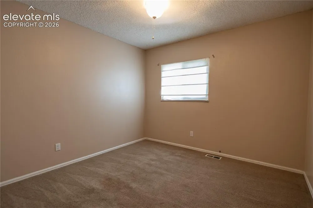 1309 Kingsroyal Boulevard Pueblo, CO 81005