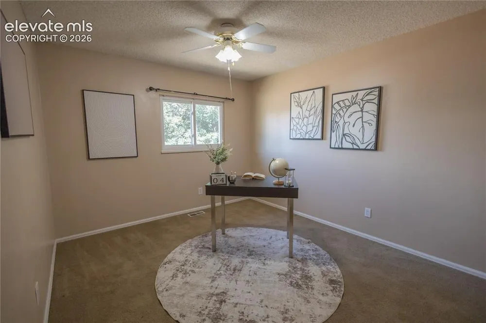 1309 Kingsroyal Boulevard Pueblo, CO 81005