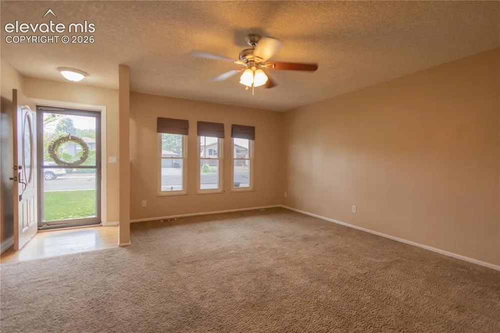 1309 Kingsroyal Boulevard Pueblo, CO 81005