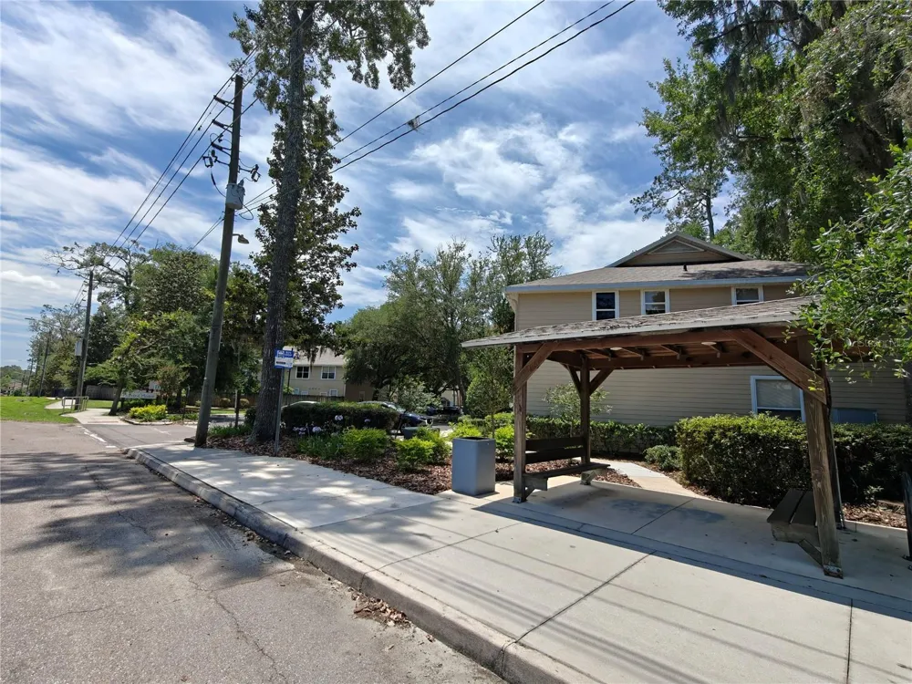 3521 SW 30TH WAY #104 Gainesville, FL 32608