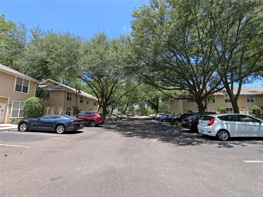 3521 SW 30TH WAY #104 Gainesville, FL 32608