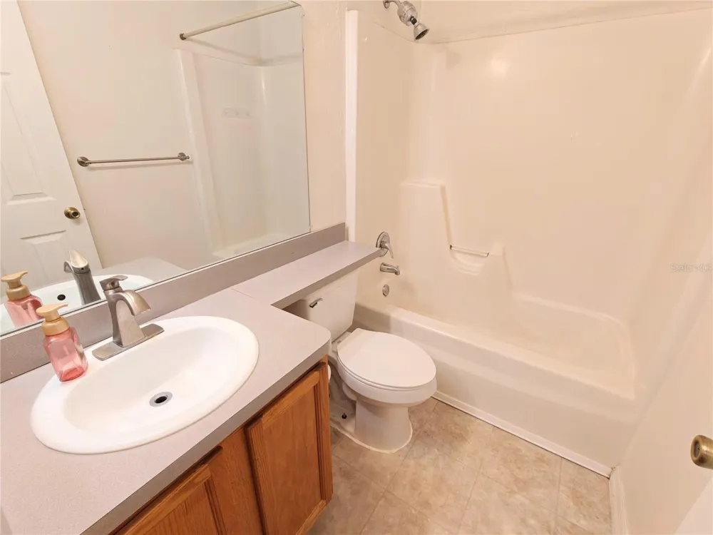 3521 SW 30TH WAY #104 Gainesville, FL 32608