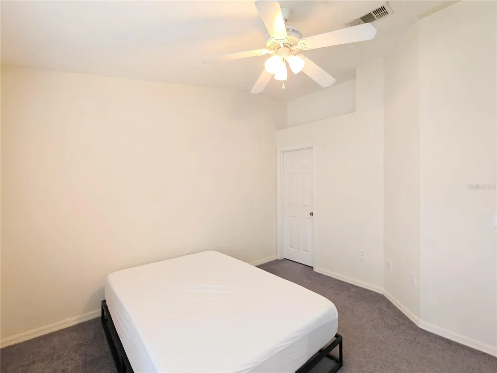 3521 SW 30TH WAY #104 Gainesville, FL 32608