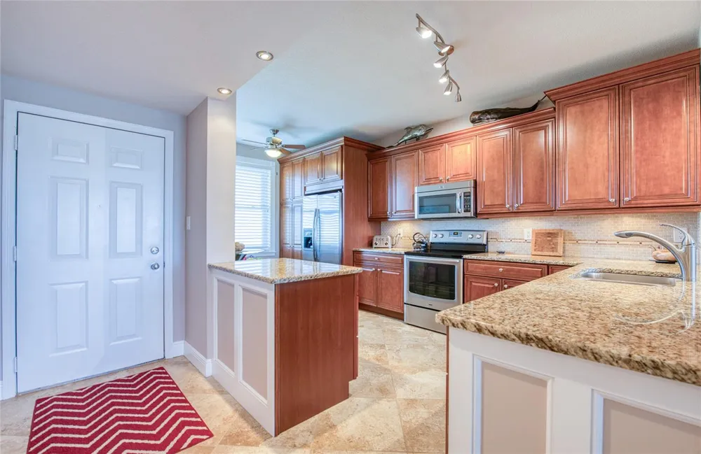 7984 SAILBOAT KEY BOULEVARD S #502 South Pasadena, FL 33707