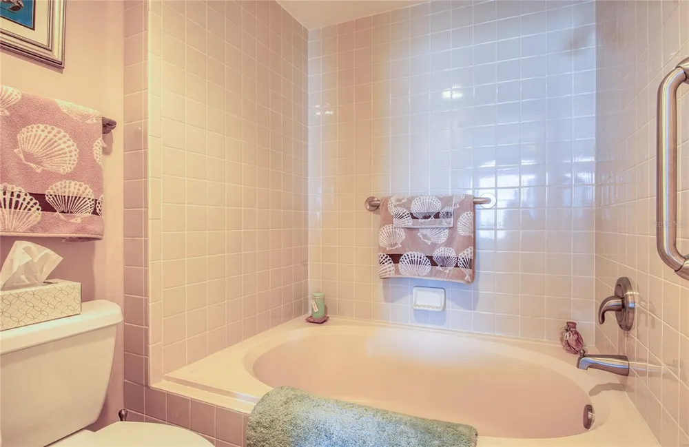 7984 SAILBOAT KEY BOULEVARD S #502 South Pasadena, FL 33707