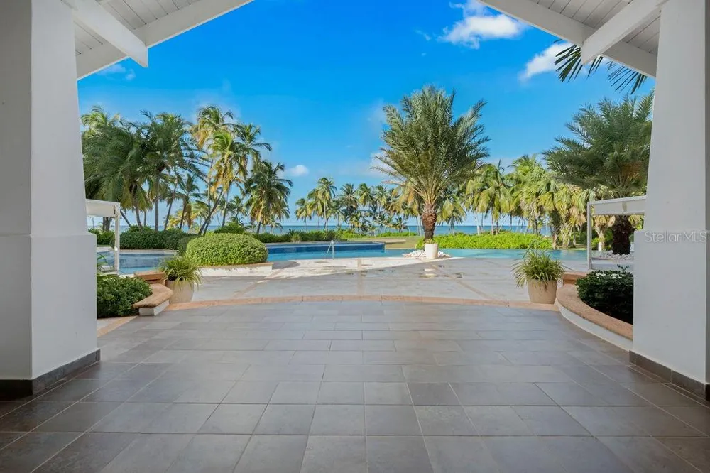 9000 Rio Mar OCEAN SIXTEEN #321 Rio Grande, PR 00745